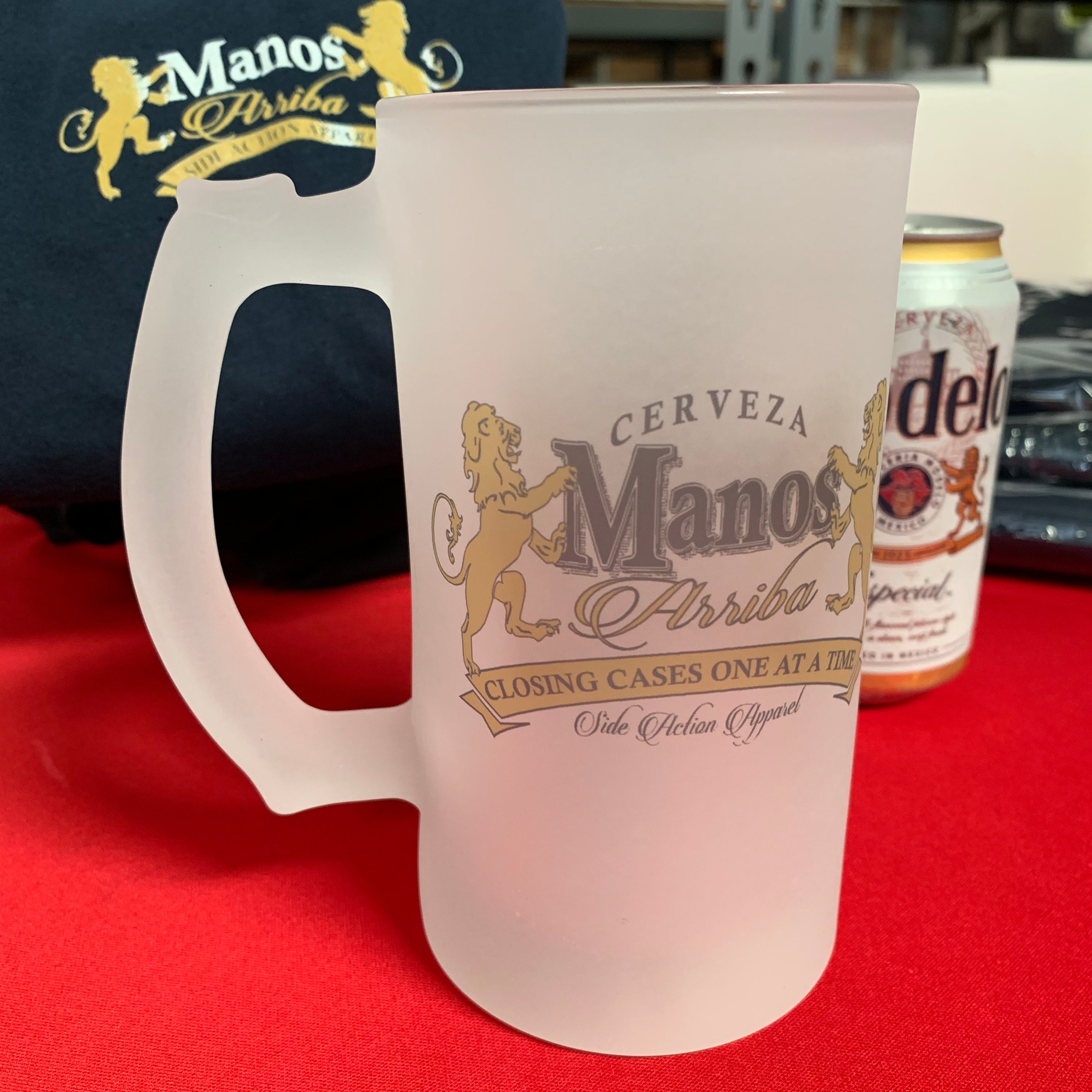 Manos Arriba Beer Mug