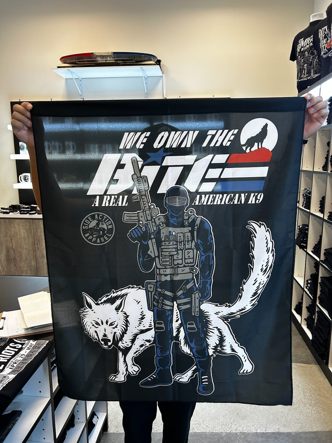 (Police) We Own The Bite